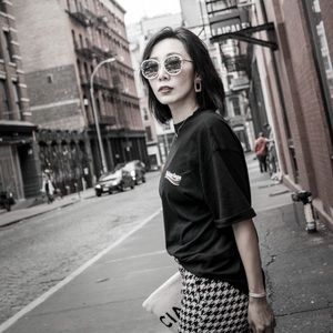 Meet your Posher, Yue